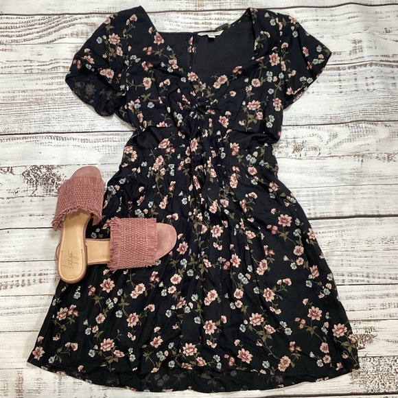 American Eagle Outfitters Dresses & Skirts - 32. American Eagle Black Mini Dress EUC Size Large